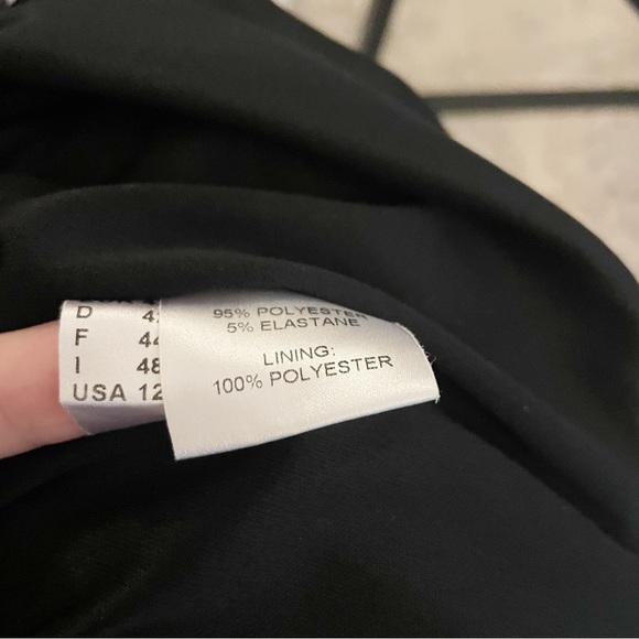 Gina Bacconi Cap-sleeved Black and White Floral Dress Size 12 - Picture 7 of 8